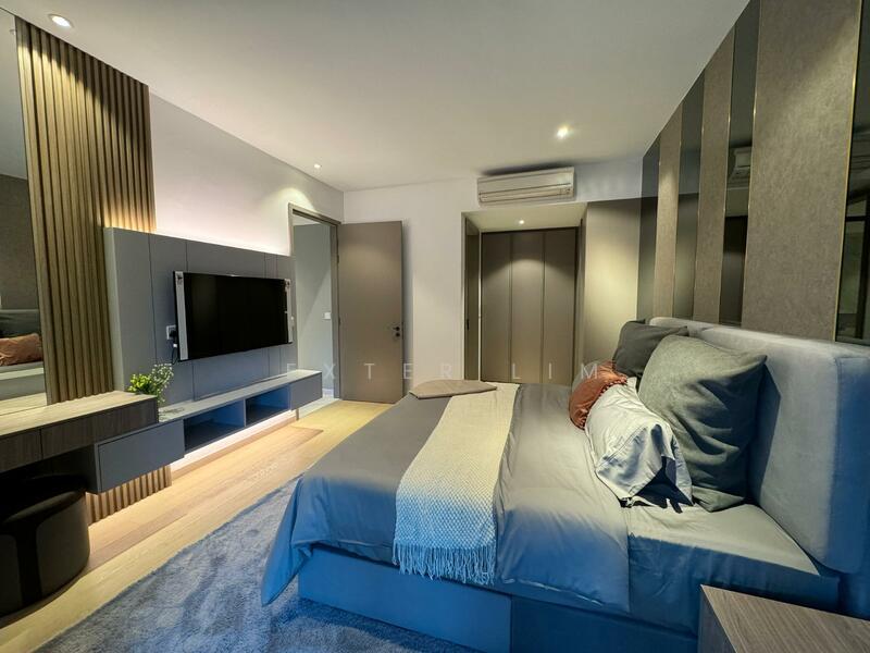 Eaton Residence - 4