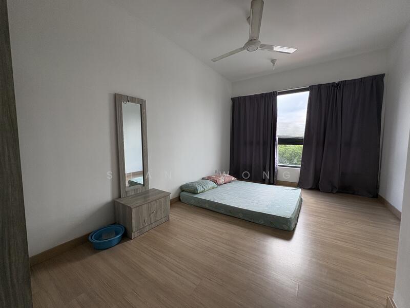 Palace Court (Sri Istana) - 4