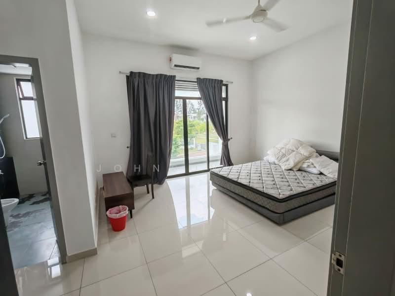 Canal Garden North - 2