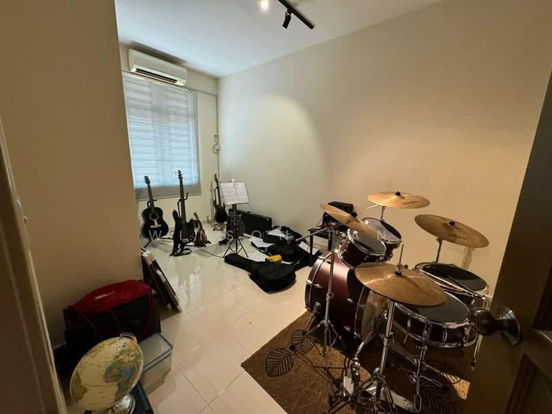 Taman Nusa Idaman - 3