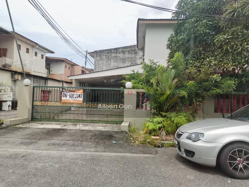Corner Double-Storey Terrace House in Taman Pertama, Aulong, Taiping, Perak - 1
