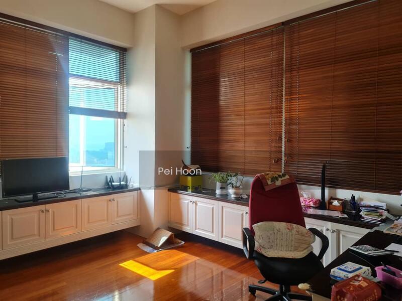 Mayfair Condominium - 5