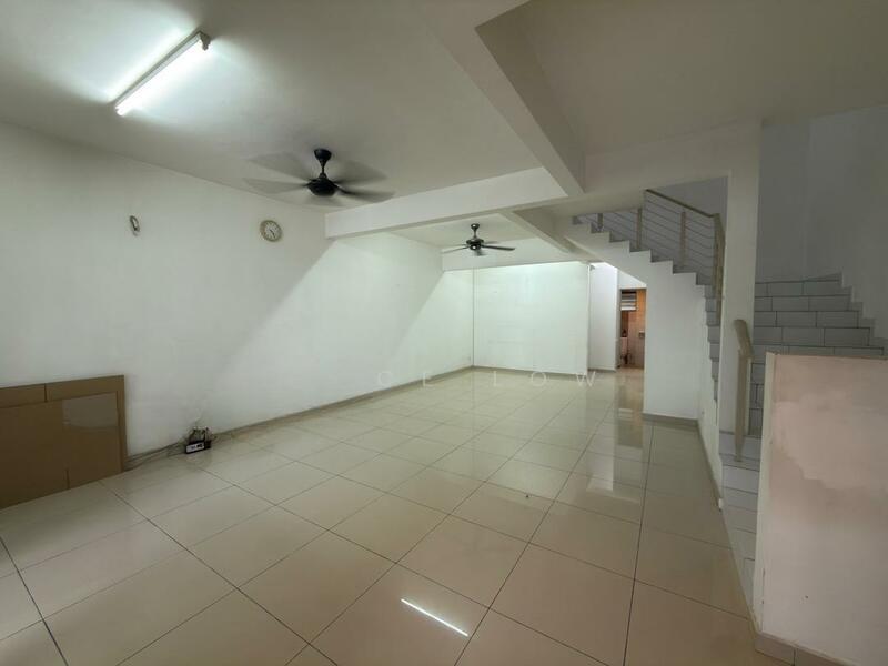 Coral Emerald West - 1