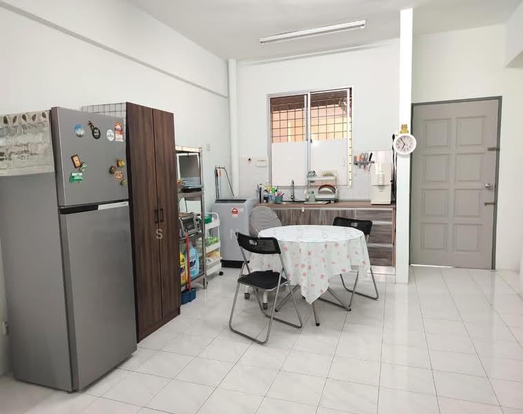 Nipah Emas - 3