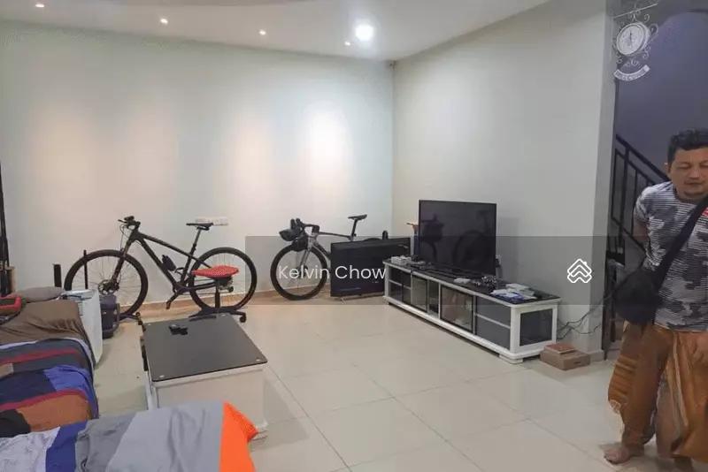 Bandar Seri Botani Palma Double Storey Corner House - 2