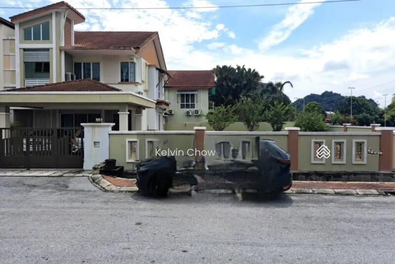 Bandar Seri Botani Palma Double Storey Corner House - 1