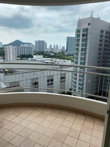 Gurney Park Condominium - 2