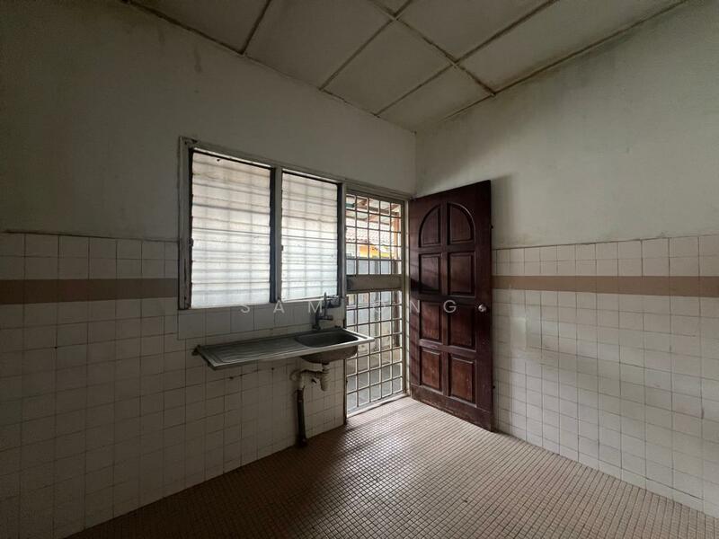 Seri Kembangan - 3
