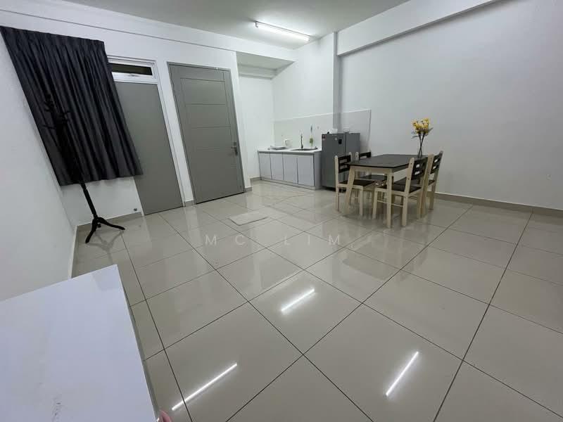 Tropicana Bay Residences - 4