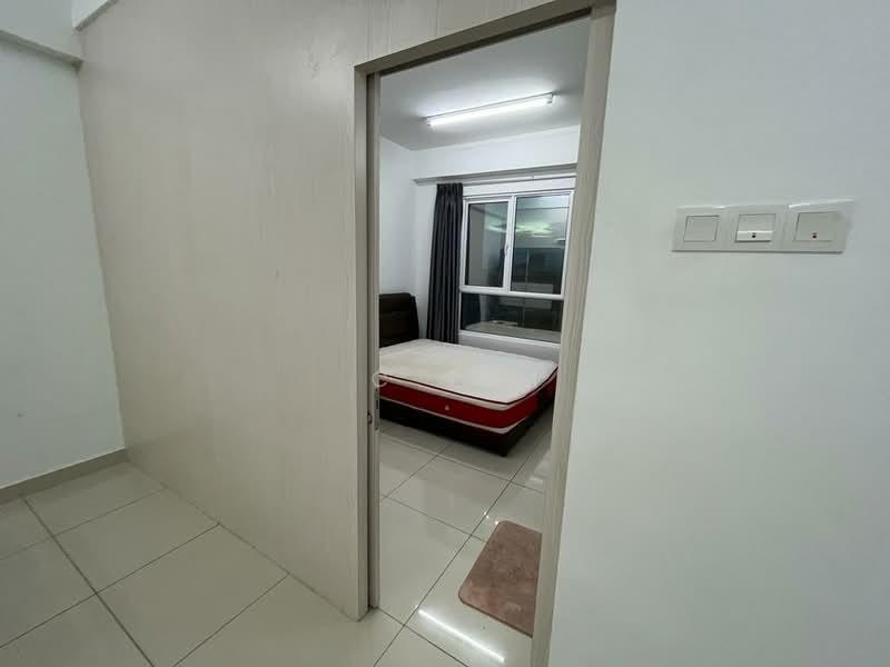 Tropicana Bay Residences - 5