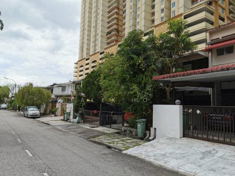 Taman Greenview - 4