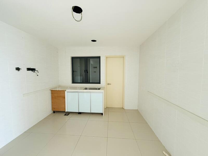 Emerald Residence - 4