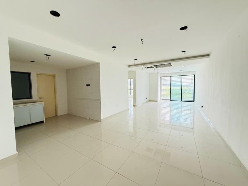 Emerald Residence - 1