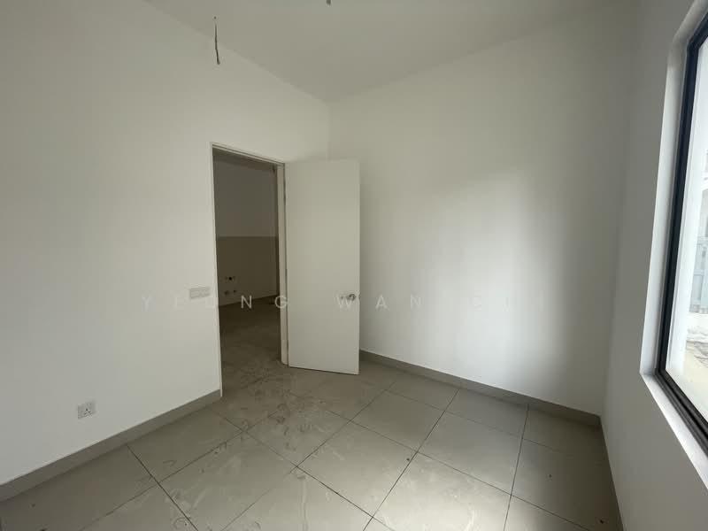 Setia Alam, Setia Utama - 5