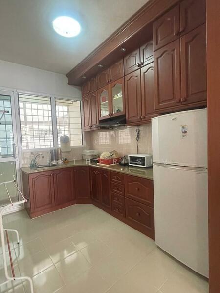 Gurney Park Condominium - 2