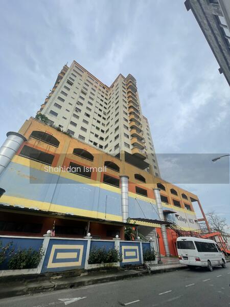 Aim Point Condominium (Aim Point Court) - 1