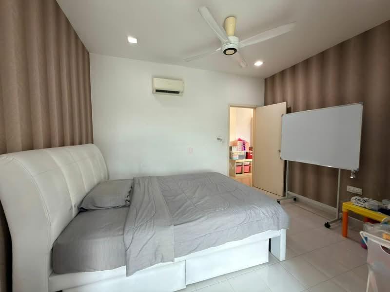 T-Parkland - 3