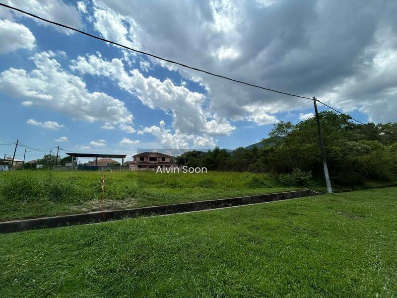 Residential land at Jelapang - 3