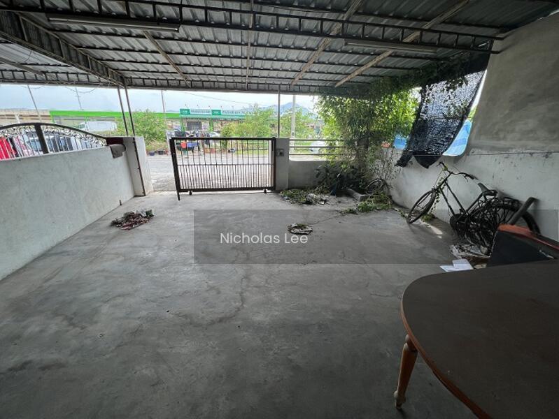 Single Storey House at Sri Klebang - 3