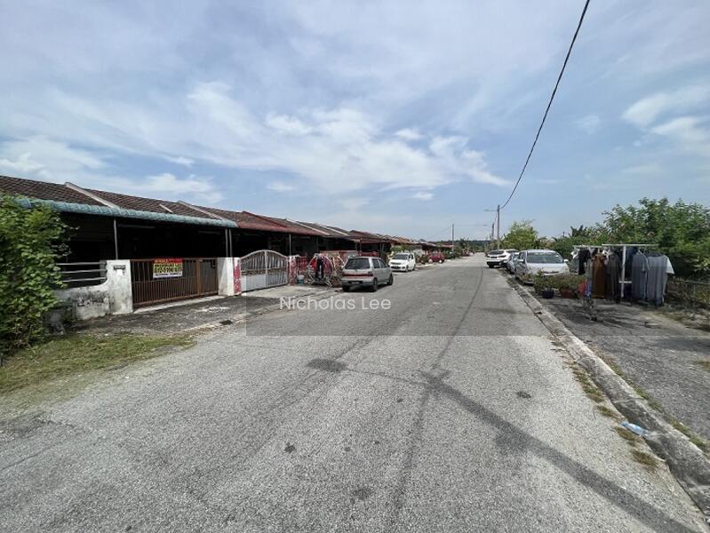 Single Storey House at Sri Klebang - 2