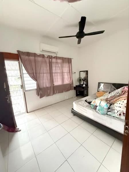 Taman Pengkalan Barat - 3