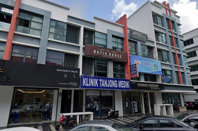 Shah Alam 3.5sty corner 6%roi - 2