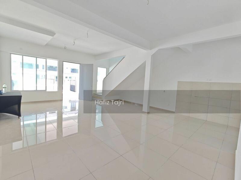 Koi Park Residences @ Antara Gapi - 1