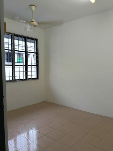 Persiaran Bukit Jambul - 3