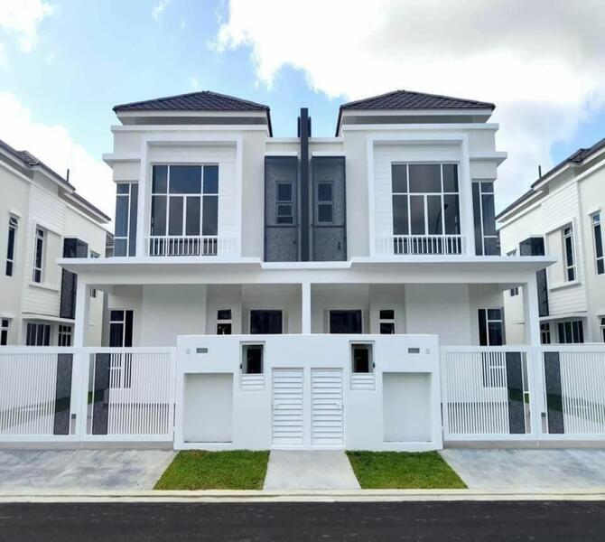 Setia Tropika Setias Tropikas - 1