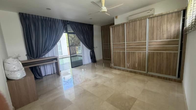 Noble Park Grand Pool Villas East Ledang - 5