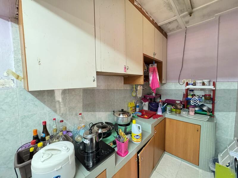 Taman Daya - Jalan Nibong 48 - 3