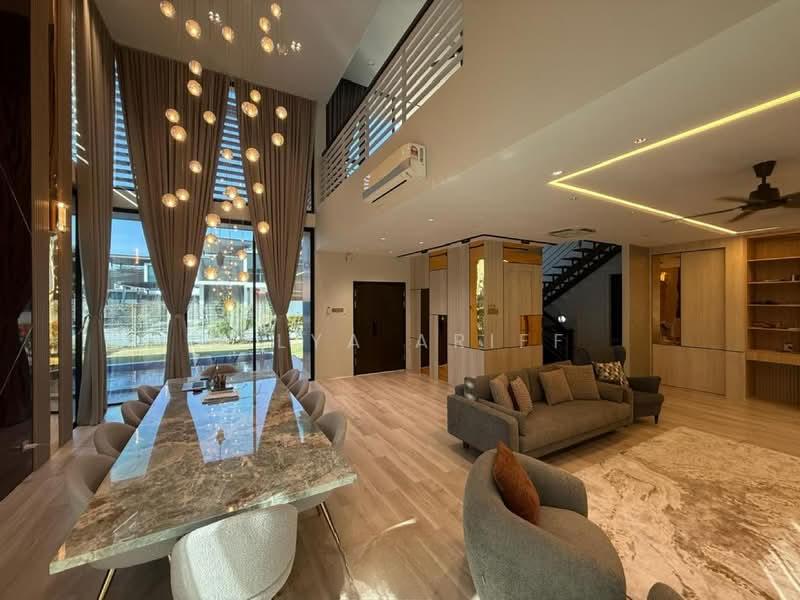 Denai Alam : Ficus Peak - 1