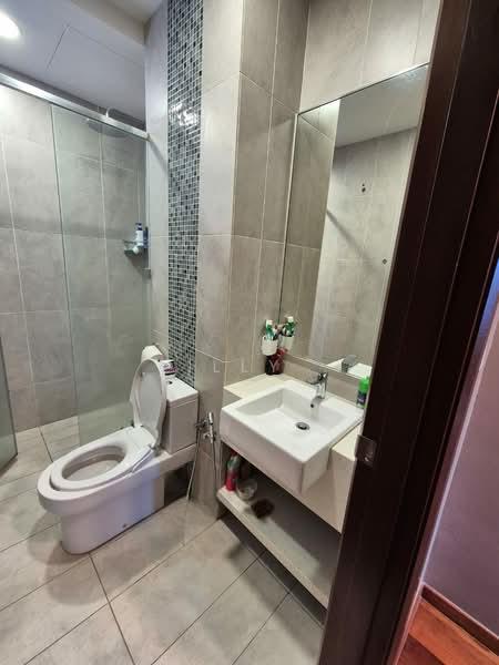 Queens Residences Q1 @ Queens Waterfront - 2