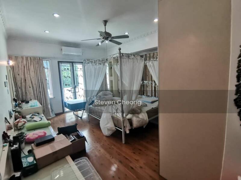 Bungalow at Damansara Heights - 4