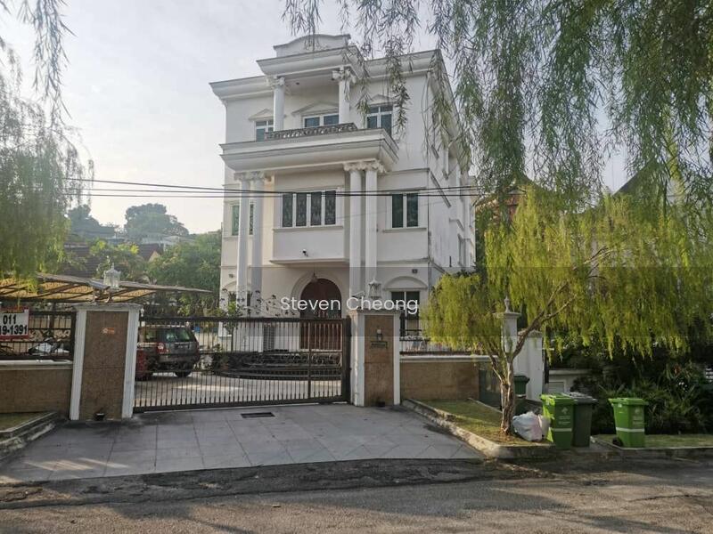 Bungalow at Damansara Heights - 1