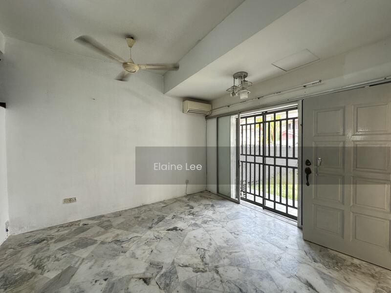 Pusat Bandar Putra Permai - 2