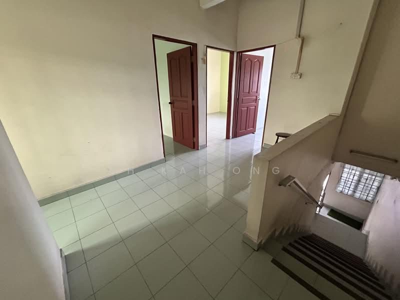 Taman pertama - 5