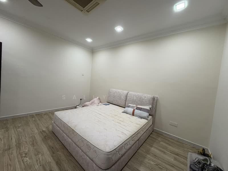 2.5 Storey Terrance House FULLY RENOVATED @ Taman Teratai Indah, Butterworth - 4