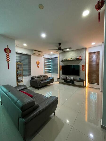 Setia Utama 1 - 3 storey Semi D For Sale (Good Condition) - 1