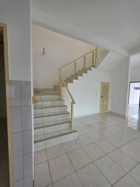 RM1.2m! 40x70ft! 4R3B! Below Market Value Good Condition Setia Indah 12 Setia Alam 2 Sty Corner Hse - 5
