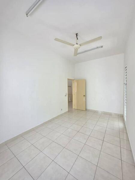 RM1.2m! 40x70ft! 4R3B! Below Market Value Good Condition Setia Indah 12 Setia Alam 2 Sty Corner Hse - 4