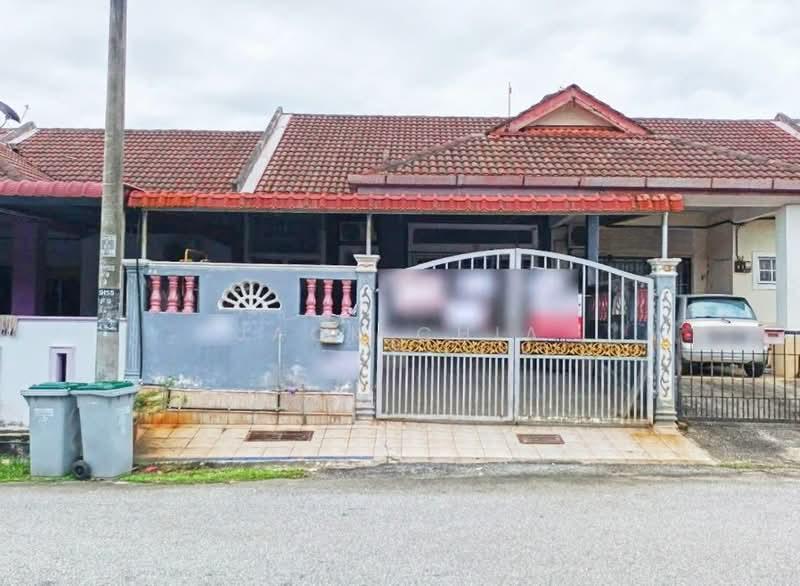 Bandar Springhill - 1