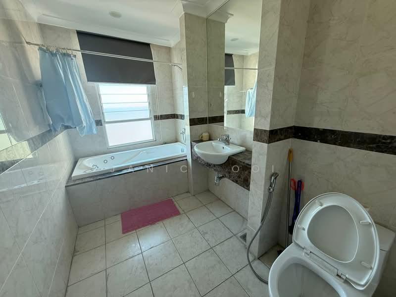 The Cove Condominium - 4