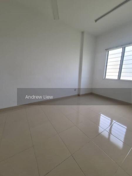 Setia Vista Apartment - 3