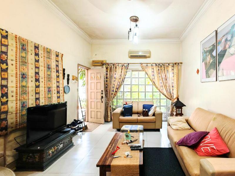 BK4 (Bandar Kinrara 4) - 1