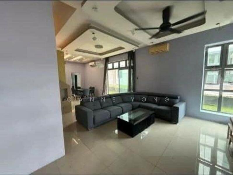 Double Storey Cluster with Roof Top @ D Carlton Heights, Taman Bukit Skudai, Johor - 1