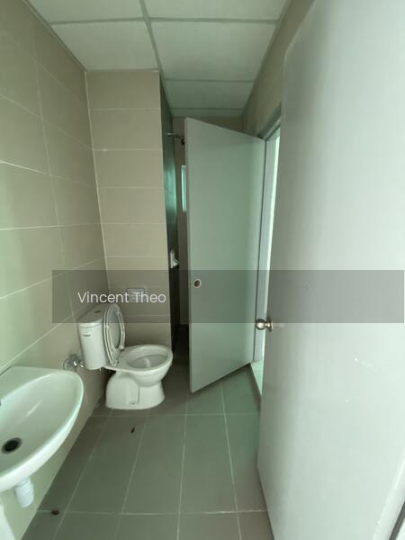 D'suria Condominium - 4