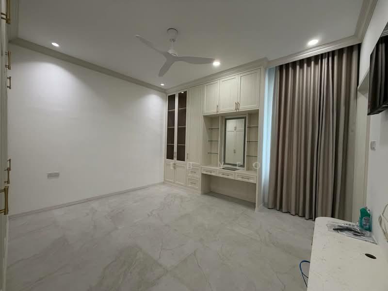 THE STRAITS VIEW RESIDENCES - 2