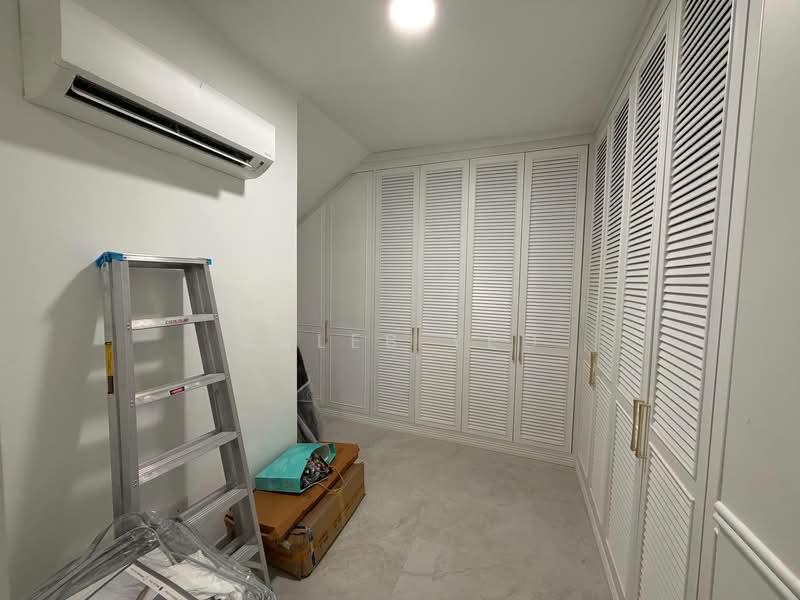 THE STRAITS VIEW RESIDENCES - 4