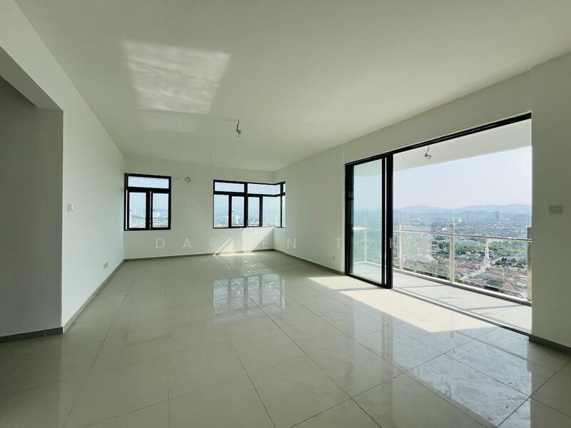 The Louvre @ Country Heights - 1